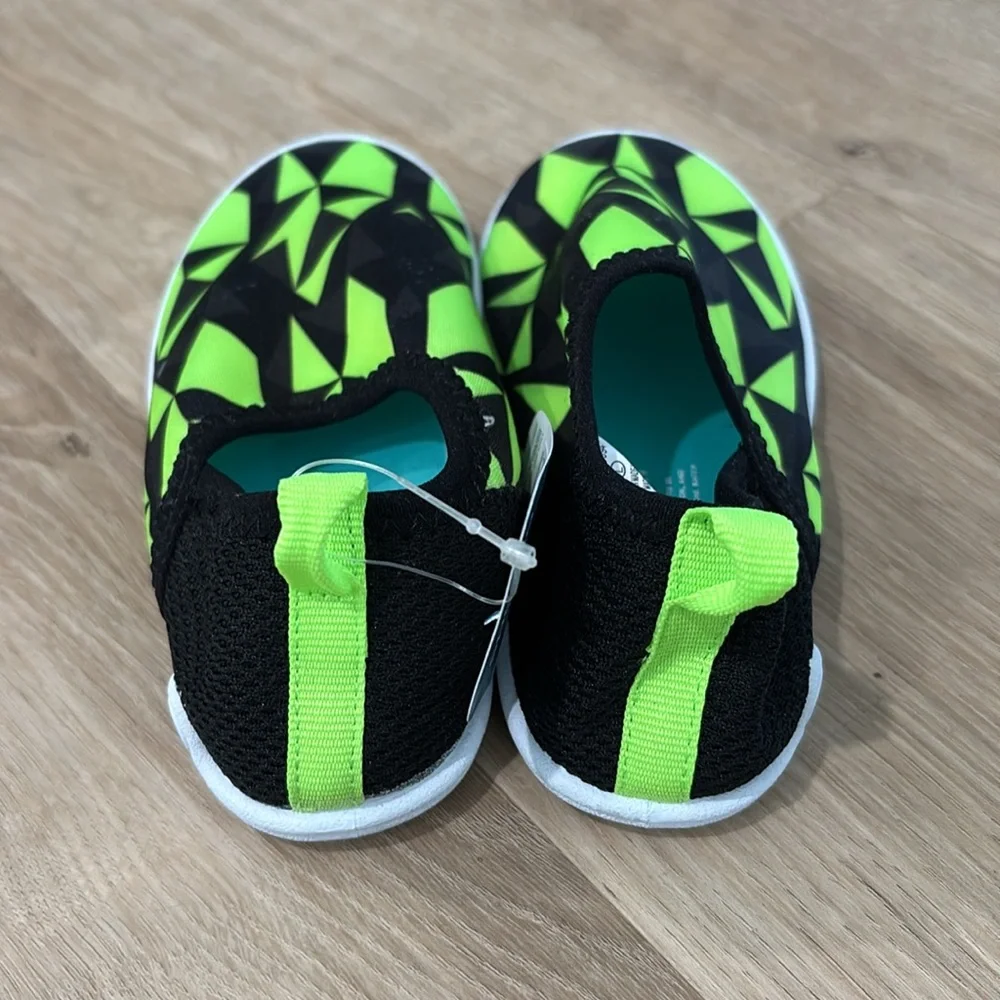 NEW Boys Speedo Splash and Sun Bootie Water Shoes